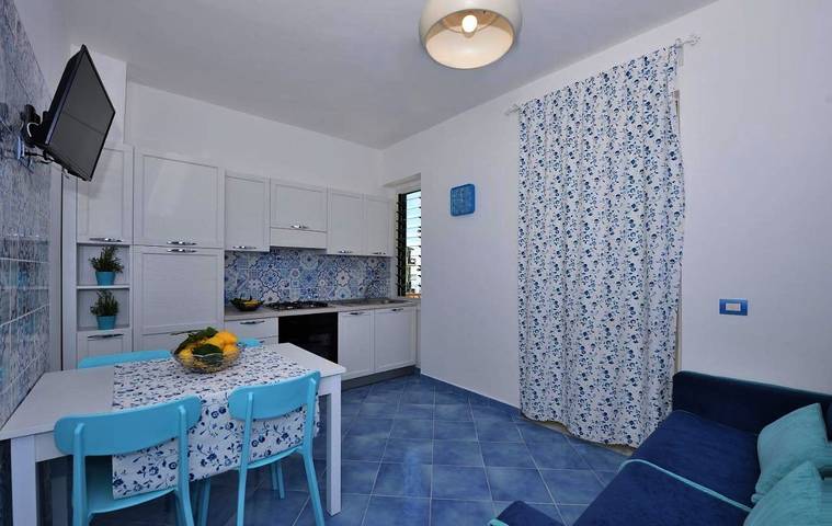 Gîte pour 6 personnes, avec vue et terrasse à Maiori - 2