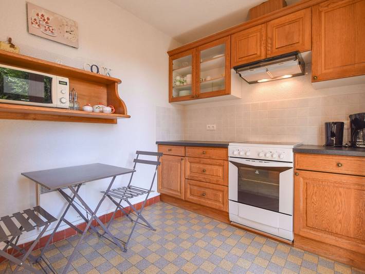 Location de vacances pour 6 personnes, avec jardin et piscine, animaux acceptés à Saint-Médard-d'Excideuil - 3