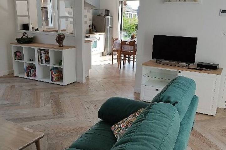 Gîte pour 5 personnes, avec terrasse dans Bernay-en-Champagne