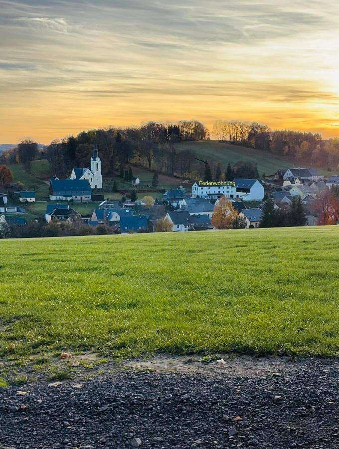 Ferienwohnung für 6 Personen, mit Terrasse und Garten sowie Ausblick in Thermalbad Wiesenbad - 4