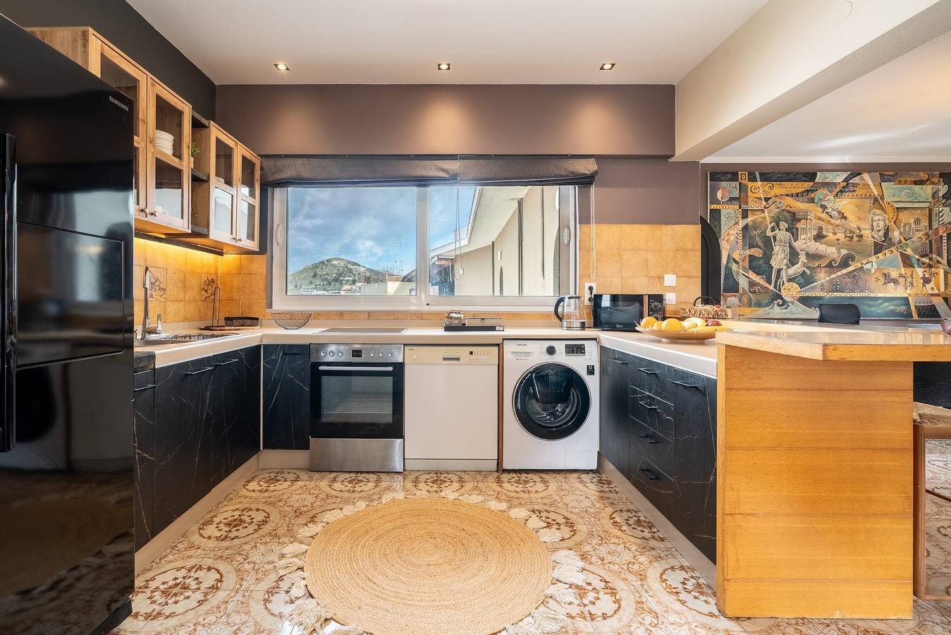 Geheel appartement, Appartement 'Afentika Grand Flat' met Uitzicht op de Bergen, Wi-Fi en Airconditioning in Archangelos, Rhodos