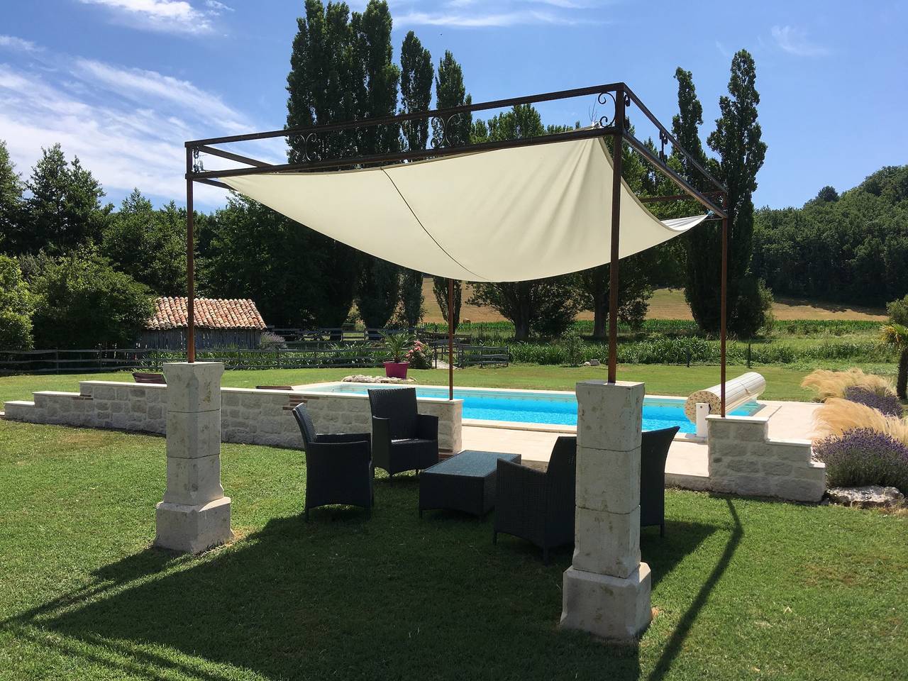 Gîte du Moulin de La Peyrière – Tranquilidad, comodidad y piscina en Tarn-et-Garonne in Cazes-Mondenard, Quercy