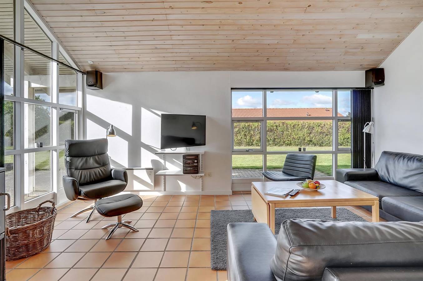 Stunning home in Otterup w/ 4 Bedrooms and Sauna in Otterup, Nord Fünen
