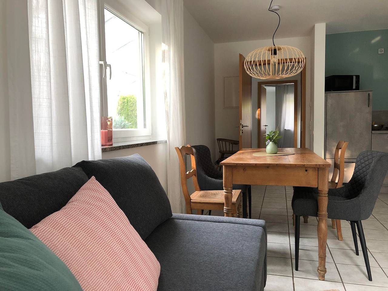 Ganze Ferienwohnung, Moselidylle und Cityflair - Ferienwohnung Beth in Koblenz, Osteifel