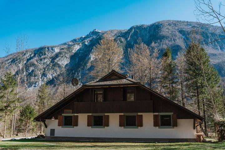 Apartament wakacyjny dla 2 osób, z Taras i Ogród oraz Widok w Alpy Julijskie