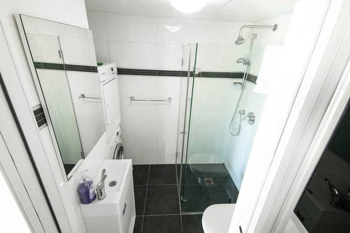 Gîte pour 12 personnes, avec terrasse et piscine à Jérusalem - 4