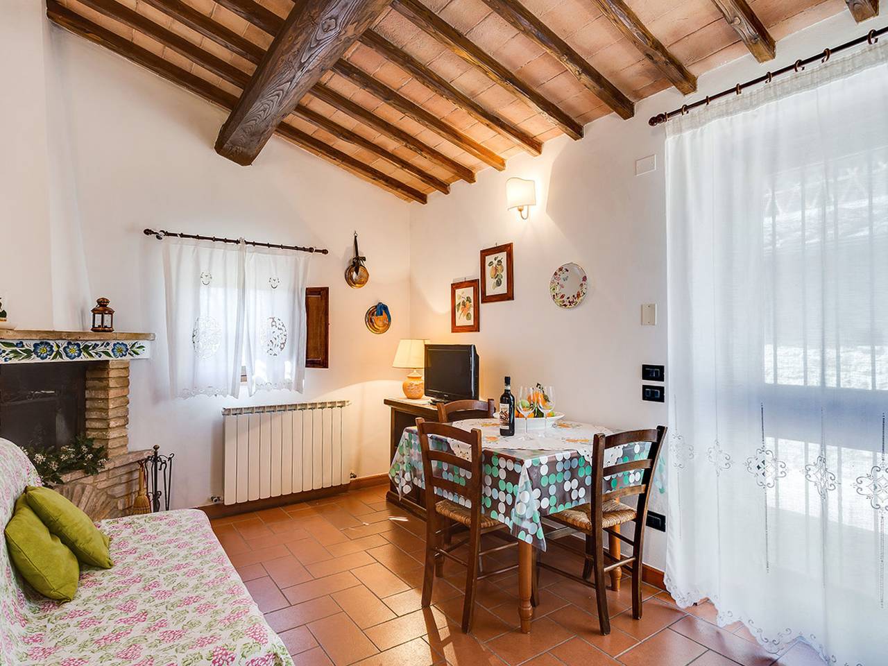 Antico Borgo S Lorenzoalbicocco in Colle di Val d'Elsa, Province de Sienne