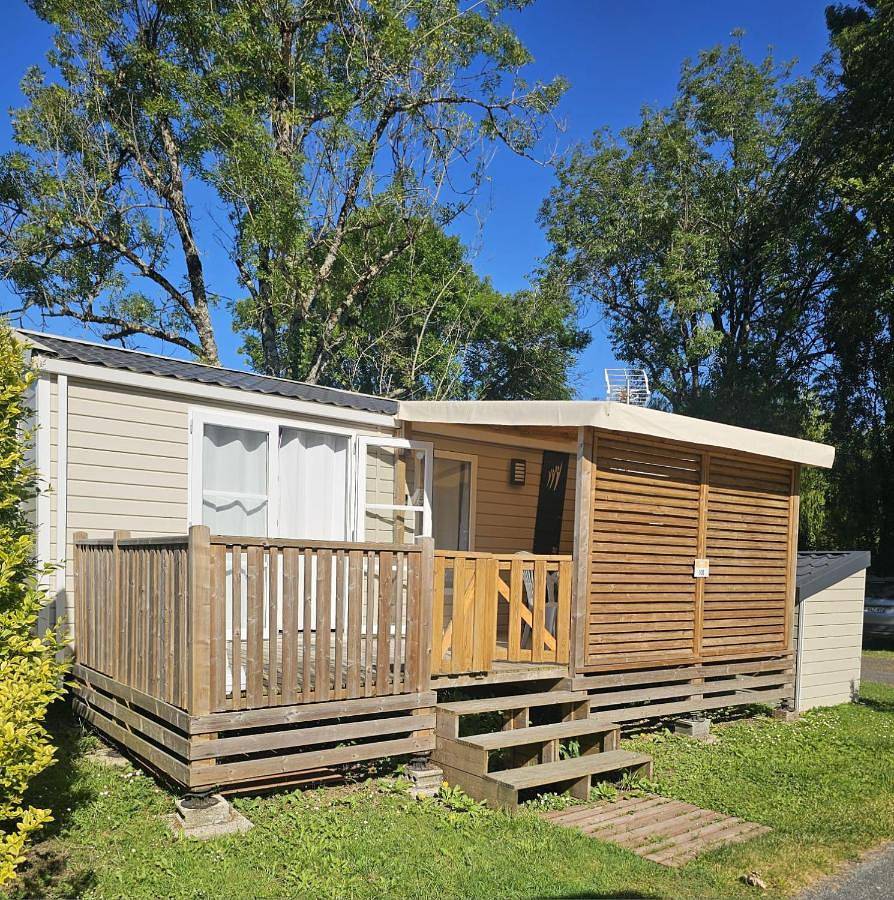Mobilhome 2 chambres climatisé camping 3 étoiles in Saint-Georges-de-Didonne, Côte de Beauté