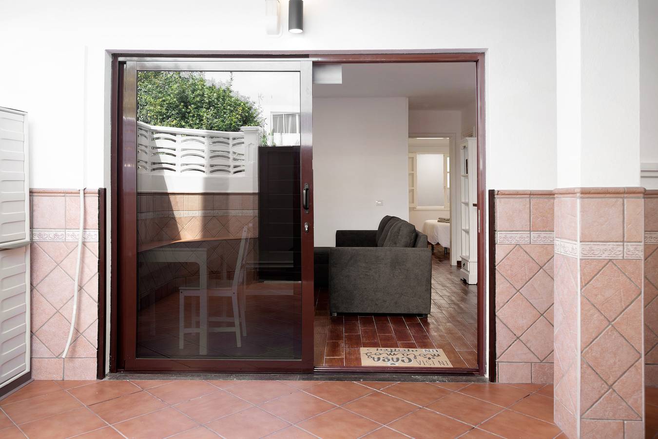 Appartement entier, Appartement de vacances "White Sun" avec terrasse privée et Wi-Fi in Playa Honda, San Bartolomé