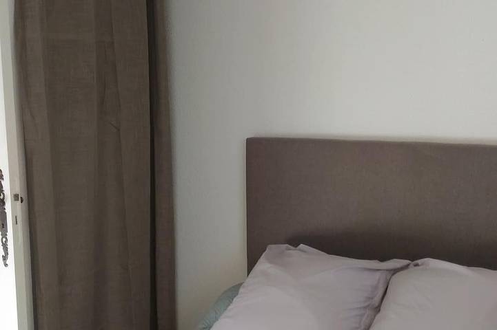 Bed And Breakfast, 1er étage privatisé dans villa in Boulouris, Saint-Raphaël
