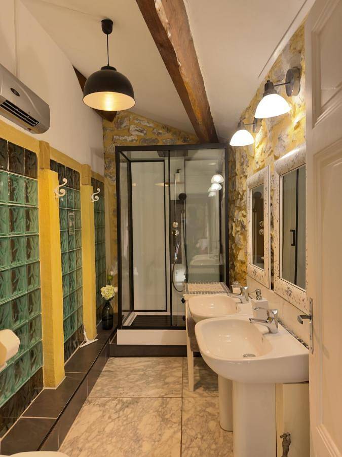 Chambre d’hôte pour 2 personnes, avec jardin ainsi que terrasse et piscine, animaux acceptés dans Parc naturel régional Corbières-Fenouillèdes - 3