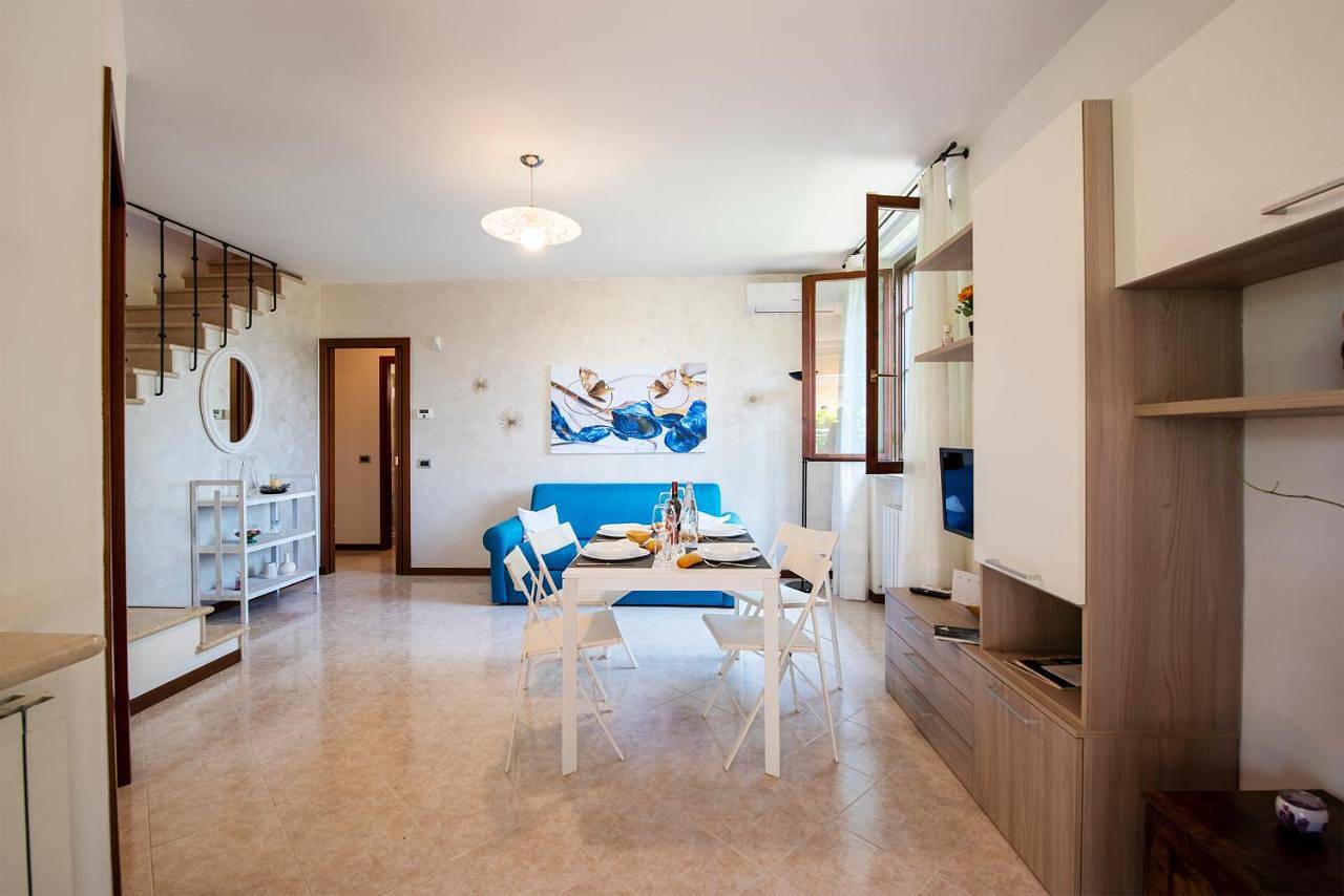 Villa Baccolo in Spiaggia Romantica (Manerba del Garda), Manerba del Garda