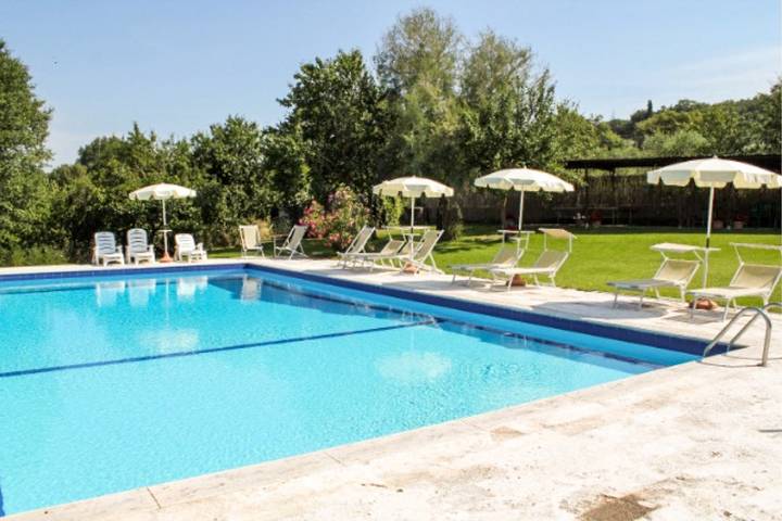 Agriturismo per 3 persone, con Giardino a Rapolano Terme