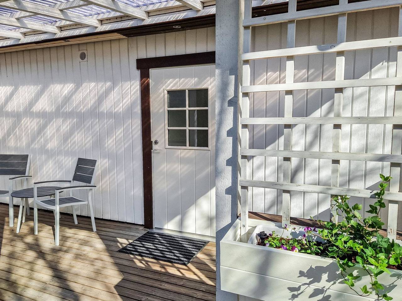 Villa kataja in Siuntio, Uusimaa