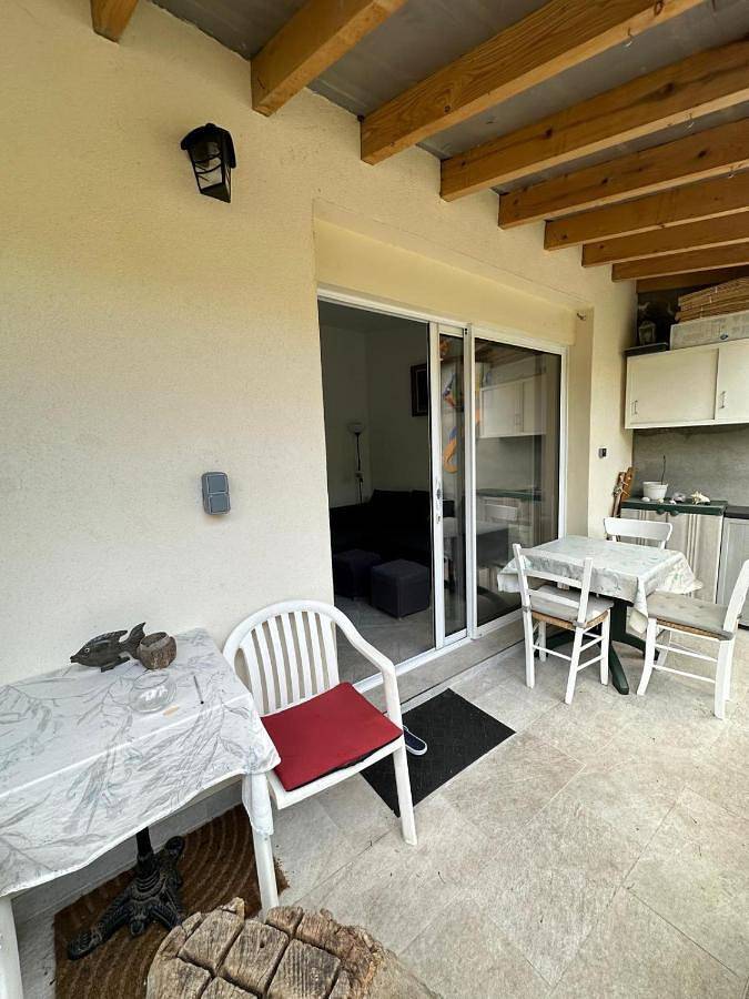 Gîte pour 2 personnes, avec terrasse et jardin à Villeneuve-la-Garenne - 2