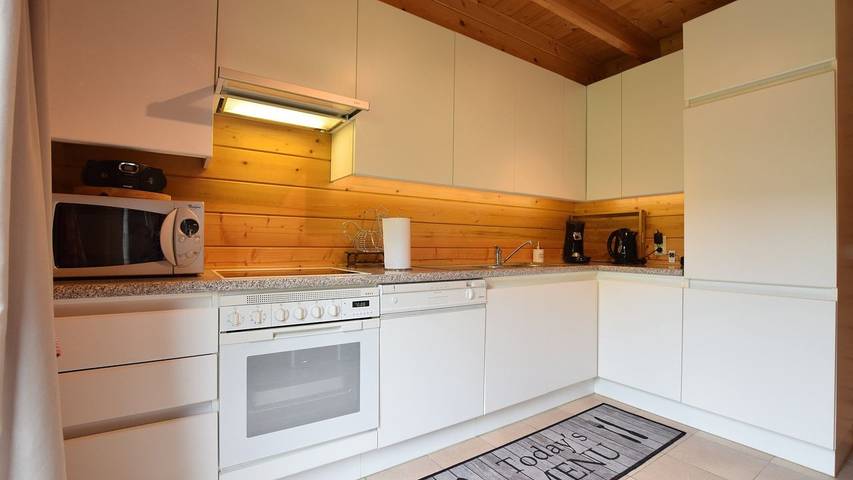 Location de vacances pour 9 personnes, avec jardin dans Septon - 4