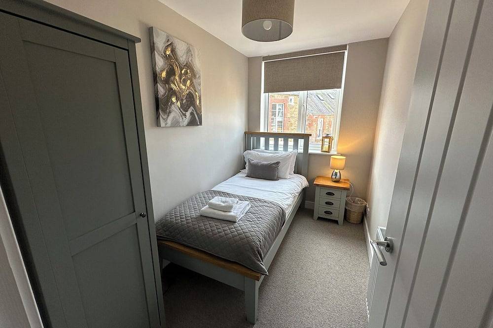 The Clyde, family friendly in Melrose in Melrose, Scottish Borders