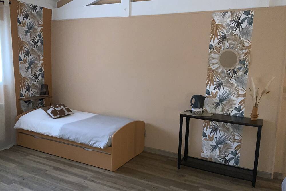 Océane family room in Commensacq, Landes