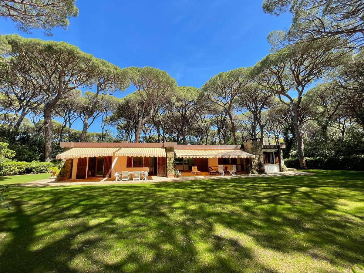 Villa in Pineta di Roccamare in Roccamare, Castiglione della Pescaia