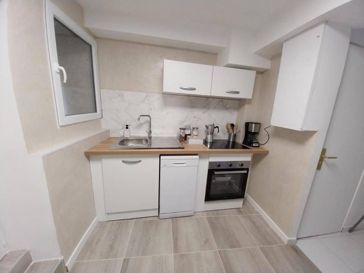 Appartement entier, Primo - Logement 4personnes in Bogny-sur-Meuse, Parc naturel régional des Ardennes