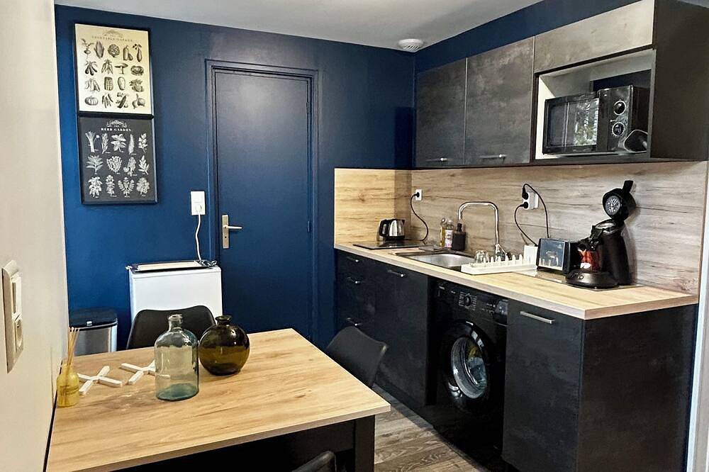 Entire apartment, Cosy, renovated apartment near city center in Chamalières, Volcans d'Auvergne Regional Nature Park