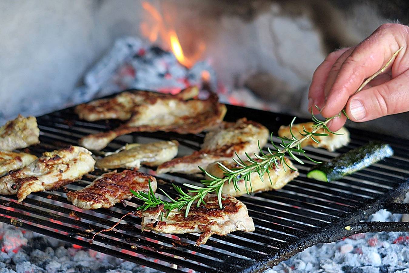 Ganze Wohnung, Apartments Vera - Comfort One-Bedroom Apartment with Terrace and Sea View (Irena) in Mljet