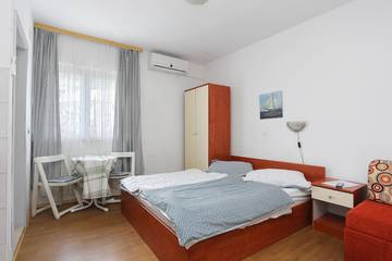 Ferienwohnung für 3 Personen in Tucepi