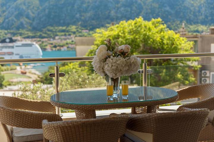 Gîte pour 4 personnes, avec jardin et vue à Kotor - 2