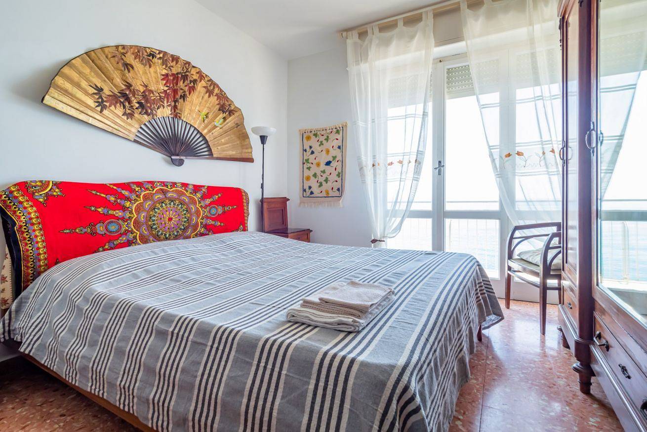 Ganze Wohnung, Ferienwohnung für 2 Personen mit Balkon/Terrasse in Deiva Marina, Riviera di Levante