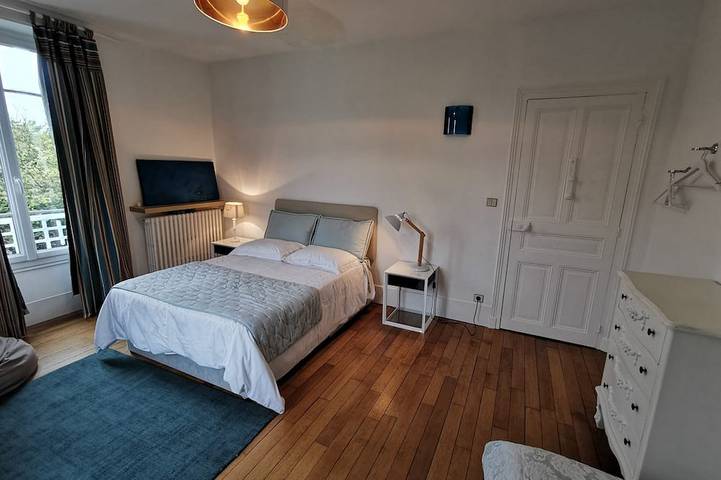 Location de vacances pour 12 personnes, avec jardin et sauna à Cellettes - 4