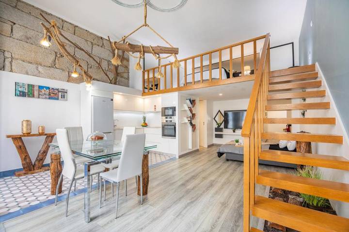 Apartamento de férias para 8 pessoas, com varanda no Porto