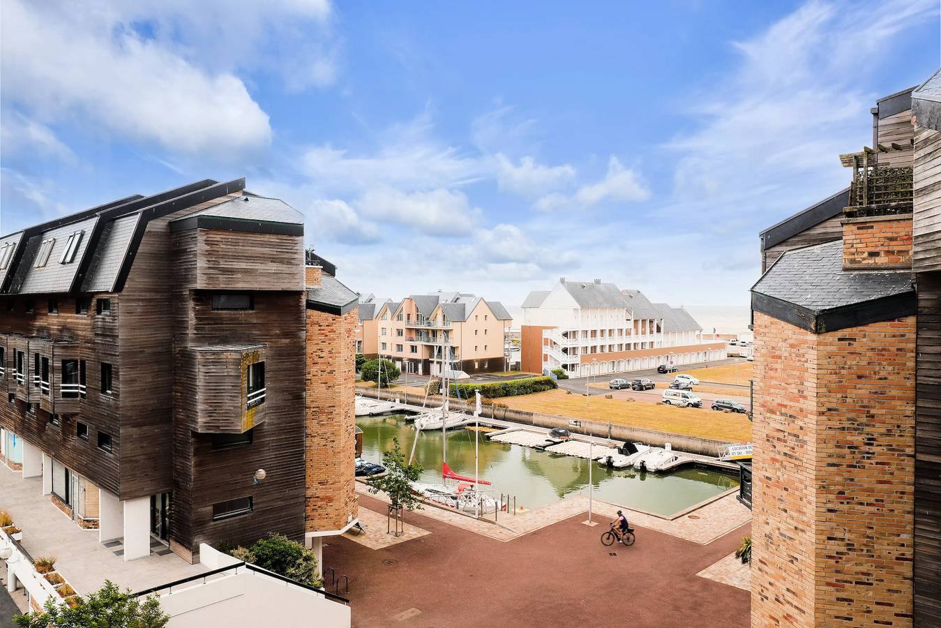 Appartement entier, Appartement 2 pièces + coin cabine 5 personnes - Prestige in Deauville, Région de Lisieux