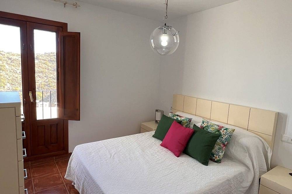 Entire apartment, Edanescapes - La Vista Azul. Sea View Apartment in Mojacar Pueblo, pet Friendly in Mojácar Pueblo, Mojácar