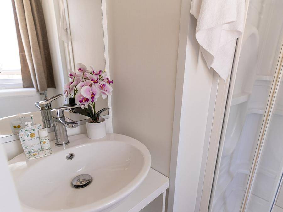 Orbetello Camping Village - Mobilheim 4 personen - Deluxe Lodge in Orbetello, Grosseto Provinz