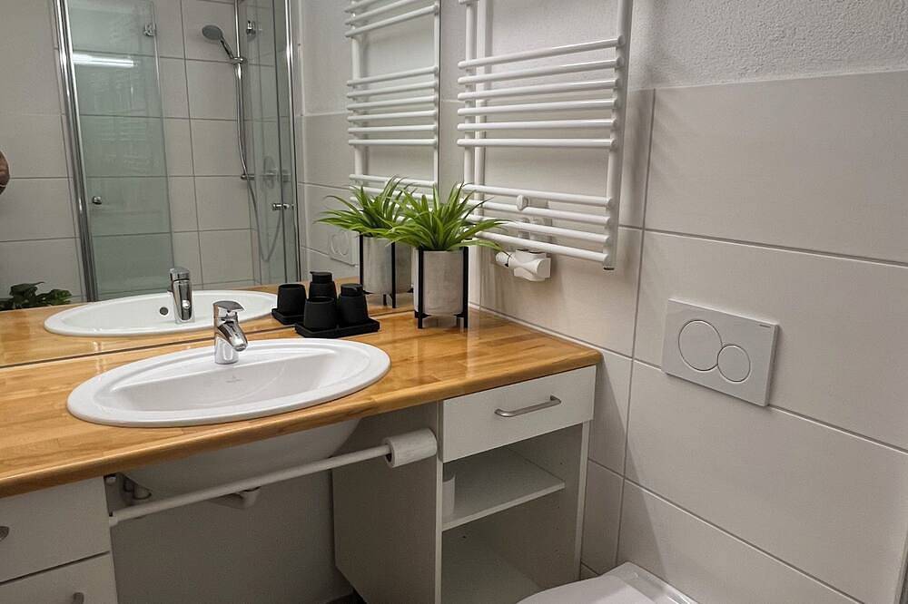 Ganze Wohnung, Ferienwohnung Alpenruhe mit Pool & Sauna als Startpunkt für Ausflüge im Allgäu in Scheidegg, Bayerisch Schwaben