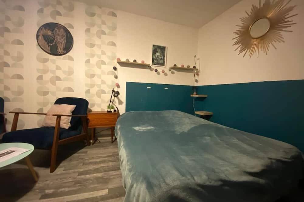 Ganze Wohnung, Elegantes Loft mit Wifi, Tv - eine private Terrasse, eingebettet in einen Innenhof in Lunel, Mittelmeerküste (Frankreich)