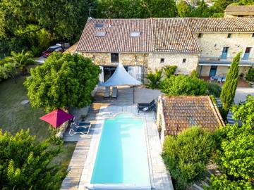 Gîte pour 10 personnes, avec jardin à Baron