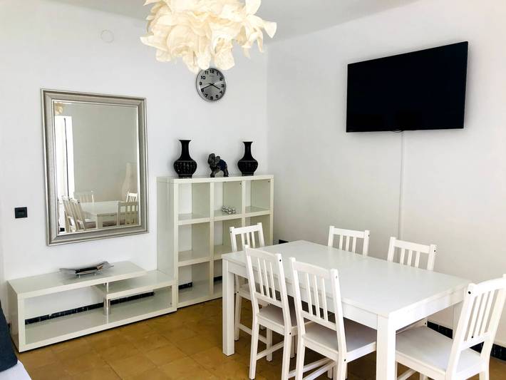 Holiday home for 12 people, with balcony, child-friendly - 1