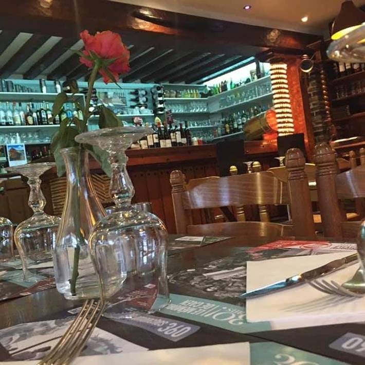 Hôtel pour 8 personnes, avec Terrasse à Dozulé - 2
