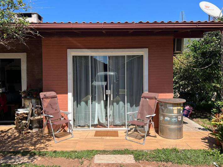 Casas e apartamentos de temporada para 2 pessoas, com jardim em Pântano do Sul