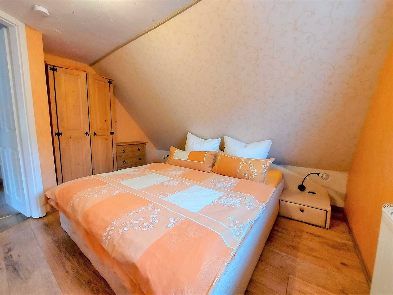 Ganze Ferienwohnung, # Putbus, Komfortfewo Steuerrad - Komfortferienwohnung Steuerrad in Kasnevitz, Putbus