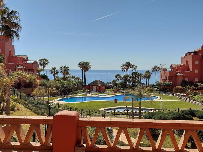 Holiday apartment for 4 people, with garden and hot tub - 1