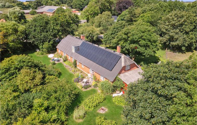 Holiday home for 4 people, with terrace and garden, with pets - 1