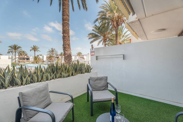 Apartamento para 2 personas, con balcón y piscina para niños en Costa del Silencio