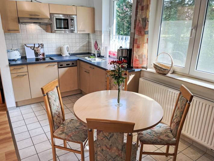 Ferienhaus für 4 Personen, mit Terrasse und Garten in Zinnowitz - 3