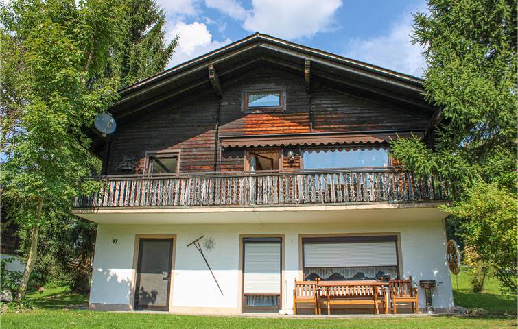Ferienwohnung für 4 Personen, mit Terrasse und Garten in Kummersdorf (Arrach)