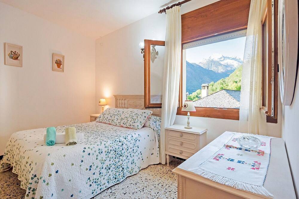 Appartement entier, Escapade chaleureuse dans les Pyrénées in Boí, La Vall de Boí