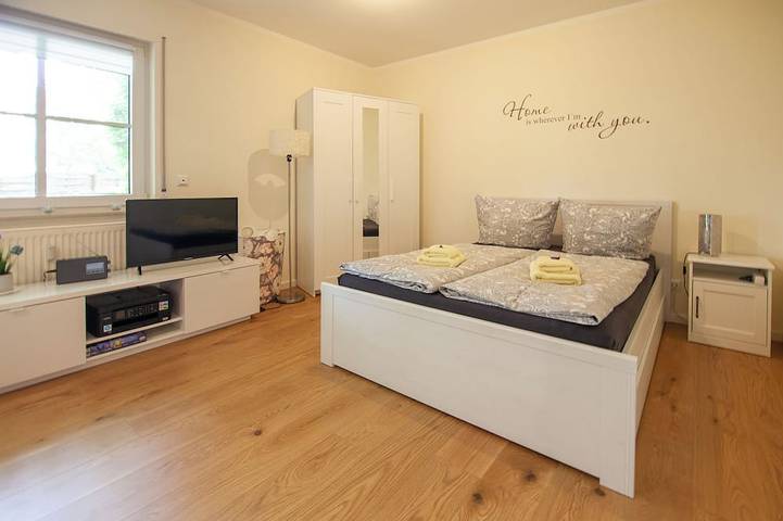 Ferienwohnung für 2 Personen, mit Terrasse in Leuben - 2