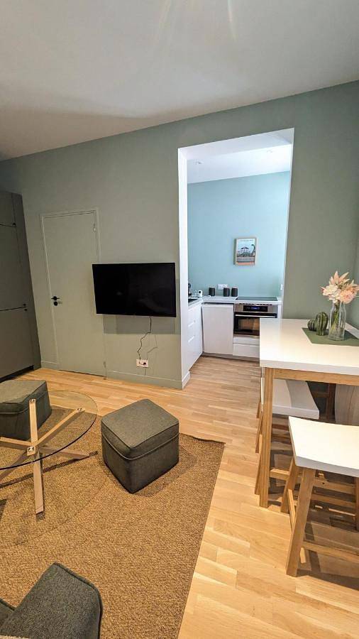 Gîte pour 4 personnes, avec balcon et vue dans Office de Tourisme de Villers sur Mer - 3