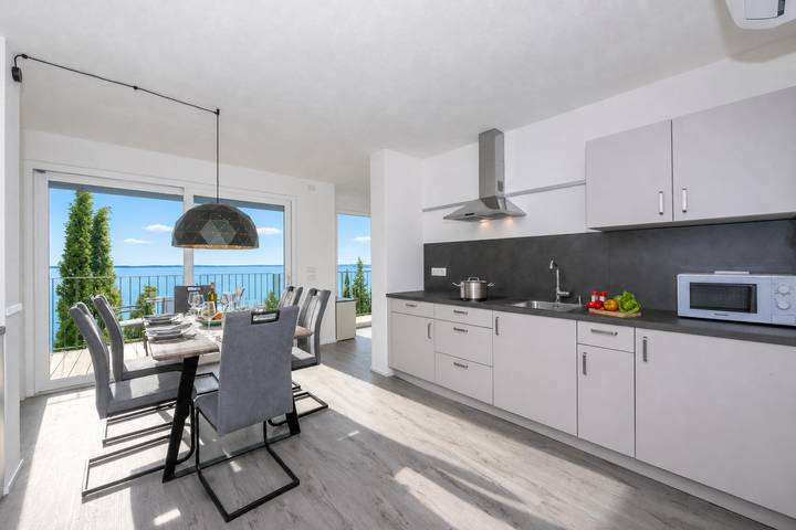 Ganze Wohnung, Rustichel fantastic Lake View in Maderno, Toscolano-Maderno